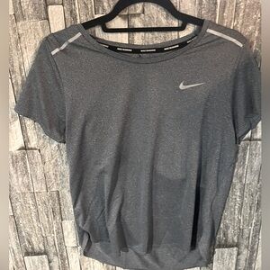 Nike Gray Crop Relaxed Short Sleeve Tee